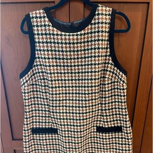 Excellent Condition. Boden Tweed Sheath. Size 16.